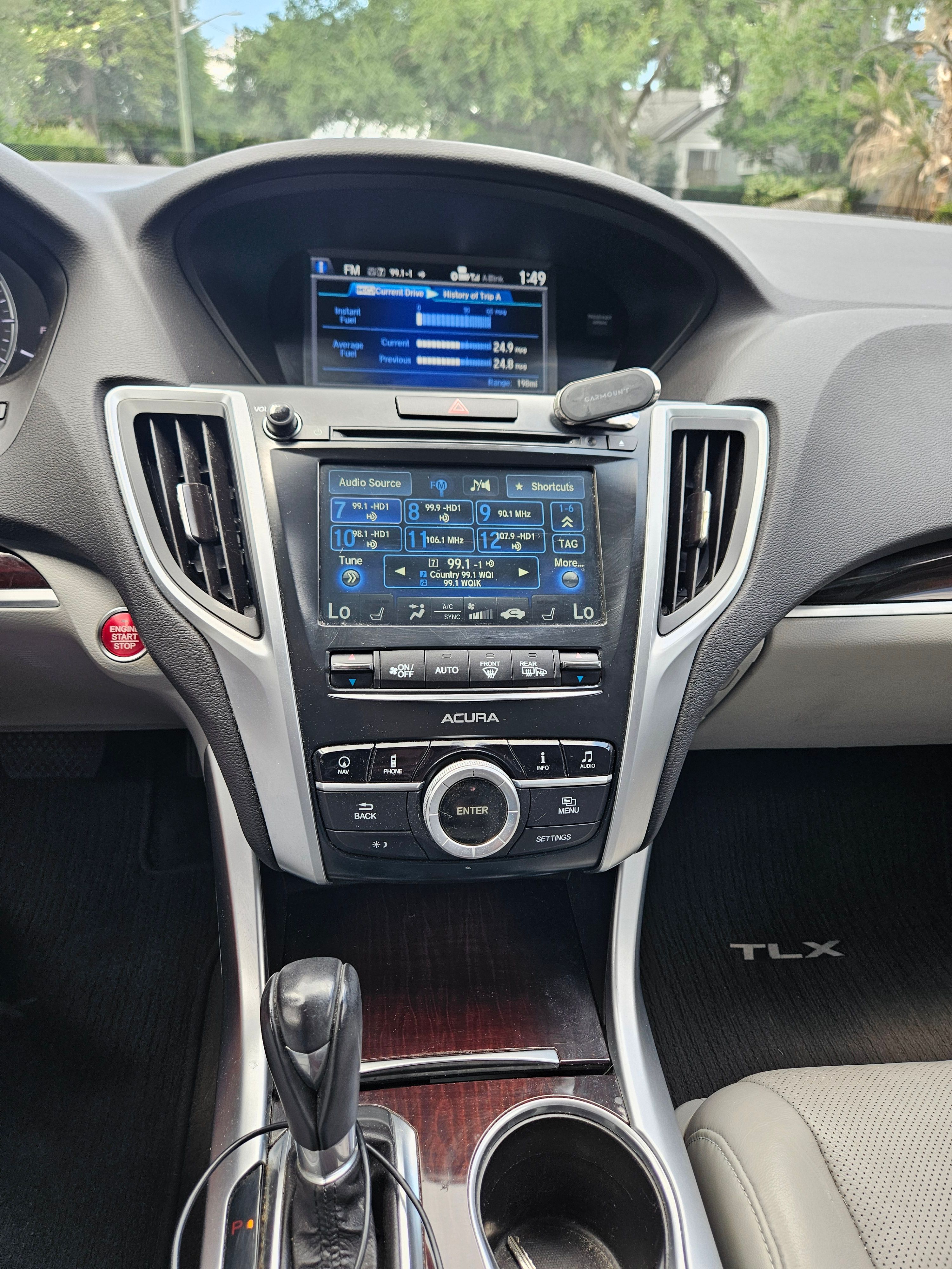 Used 2015 Acura TLX w/ Technology Package FWD image 14