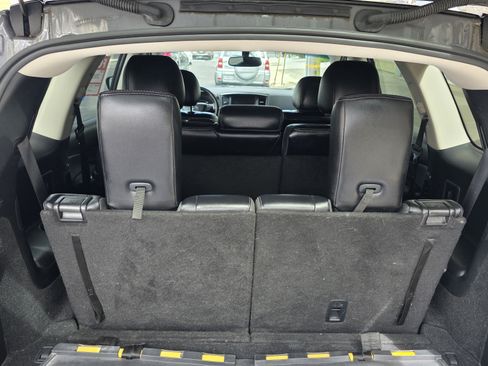 Used 2020 Nissan Pathfinder SL AWD/4WD image 14