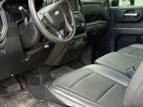 Used 2020 Chevrolet Silverado 2500 W/T w/ WT Convenience Package image 6