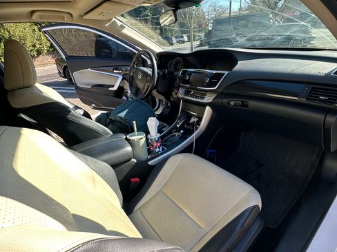Used 2014 Honda Accord EX-L image 12