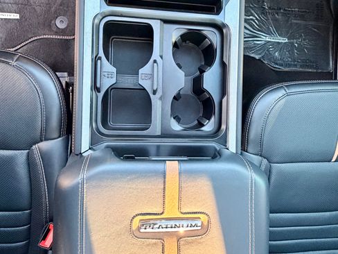 Used 2024 Ford F350 Platinum image 8