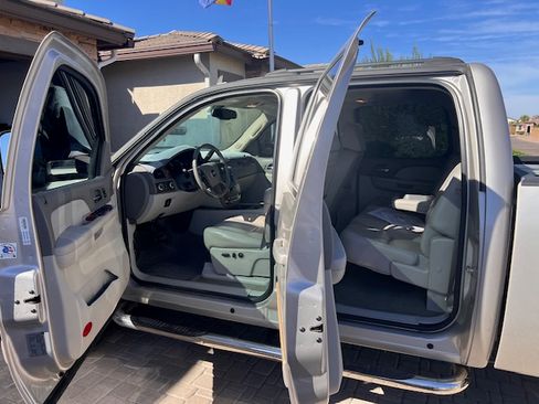 Used 2007 Chevrolet Silverado 2500 LTZ w/ Safety Package image 1