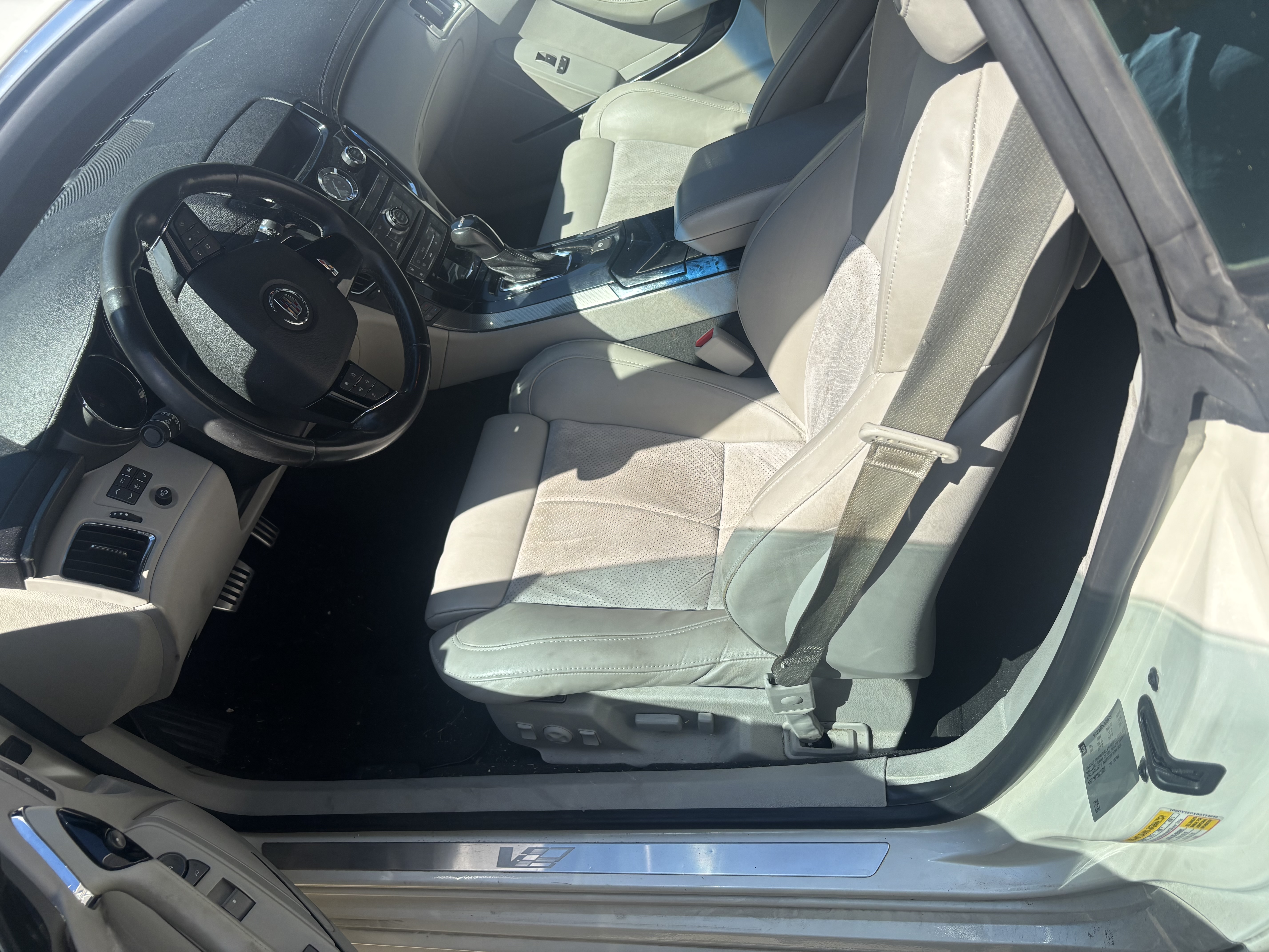 Used 2011 Cadillac CTS V RWD image 4