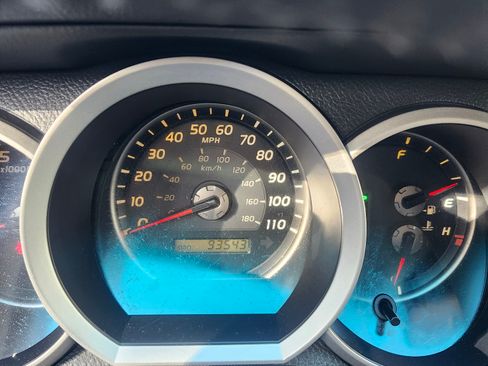 Used 2007 Toyota 4Runner Limited image 14