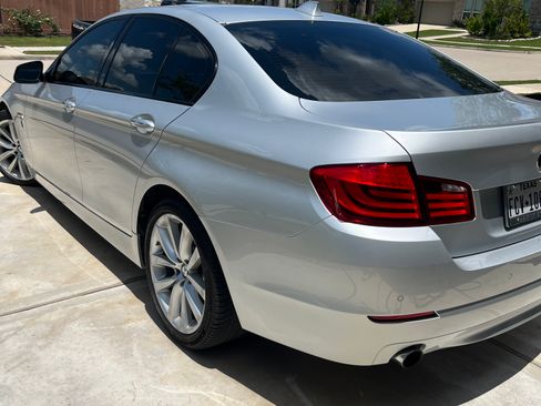 Used 2011 BMW 535i Sedan RWD image 6