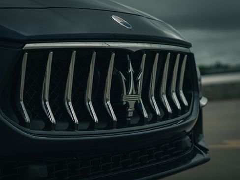 Used 2018 Maserati Ghibli S Q4 image 16