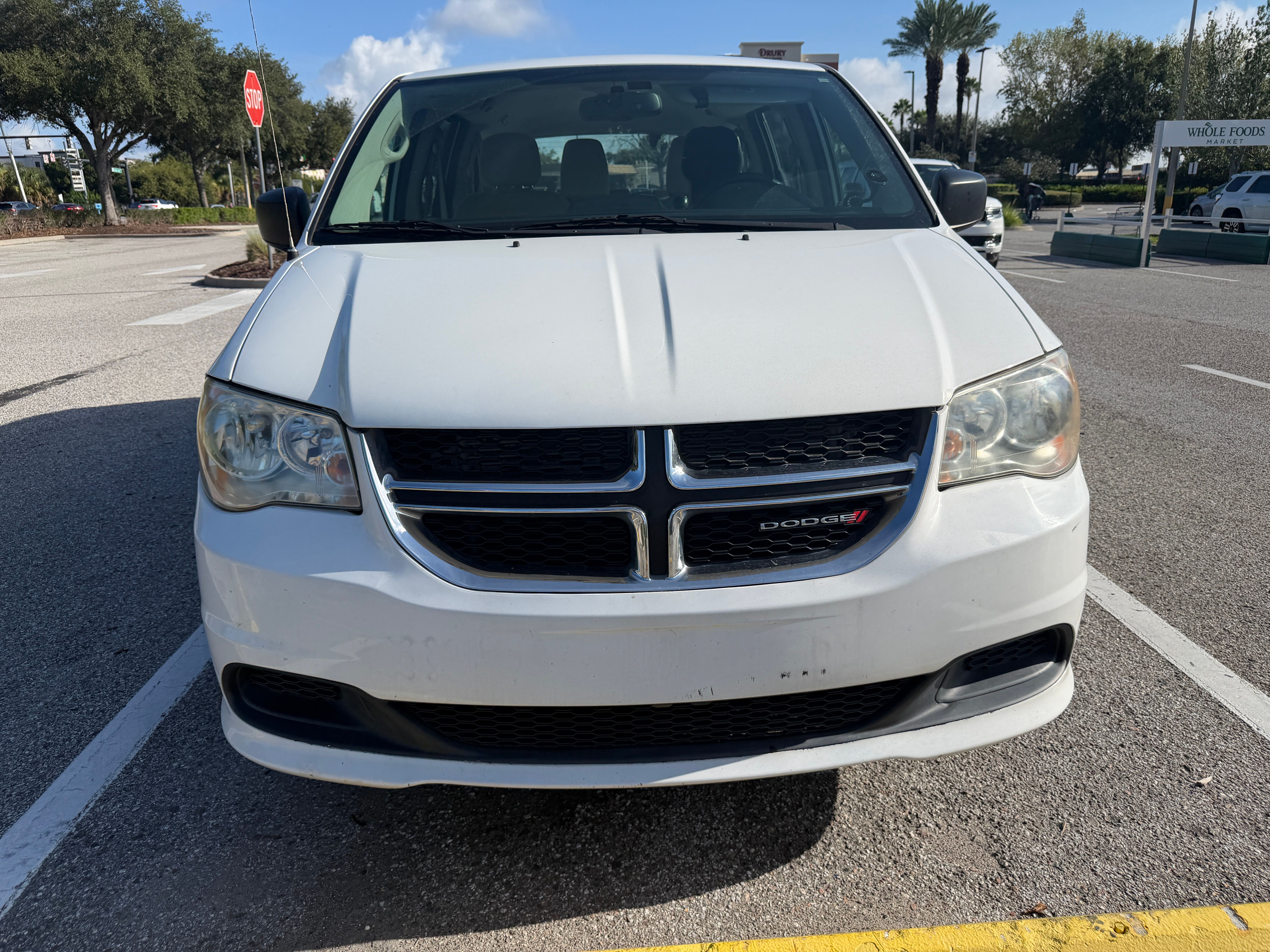 Used 2014 Dodge Grand Caravan American Value Package w/ UConnect Hands-Free Group FWD image 8
