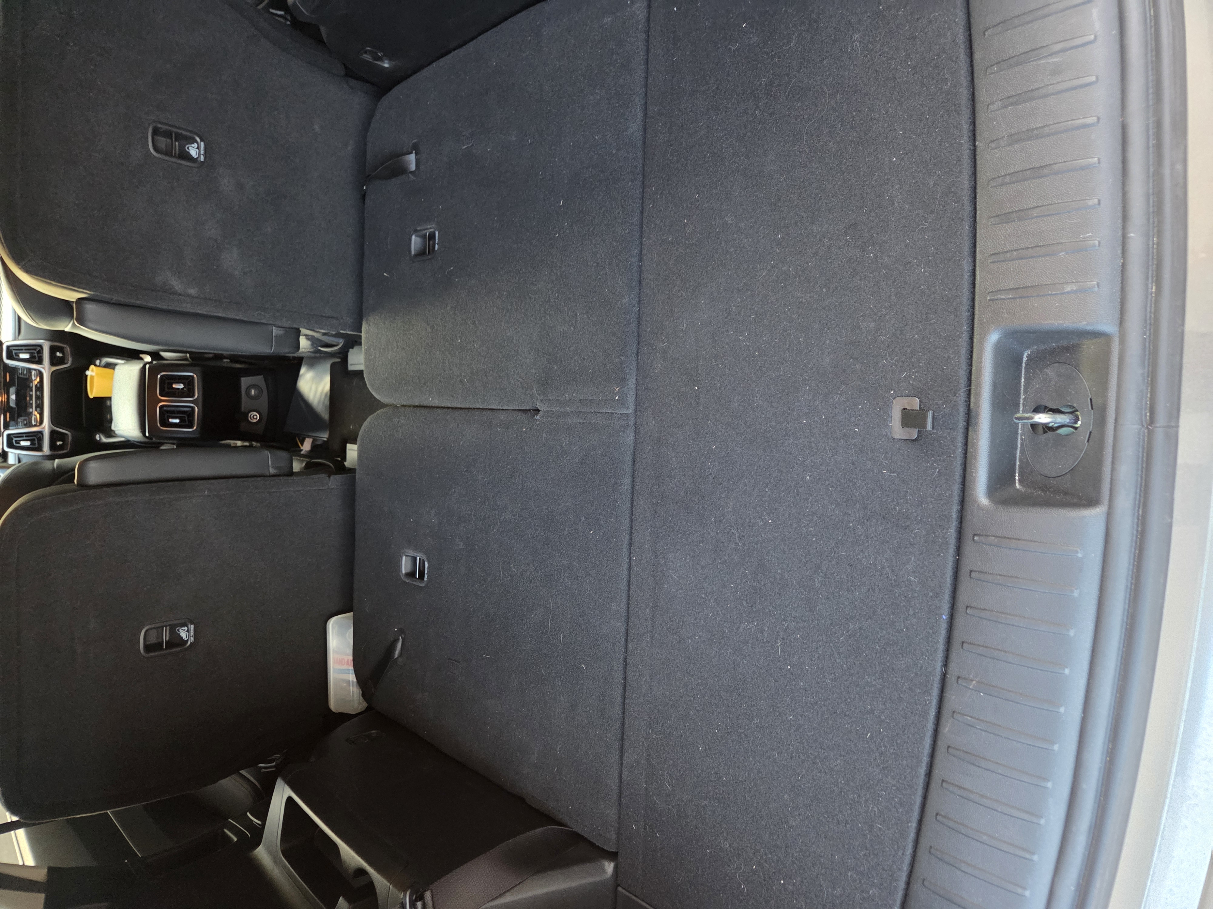 Used 2023 Kia Sorento EX AWD/4WD image 15