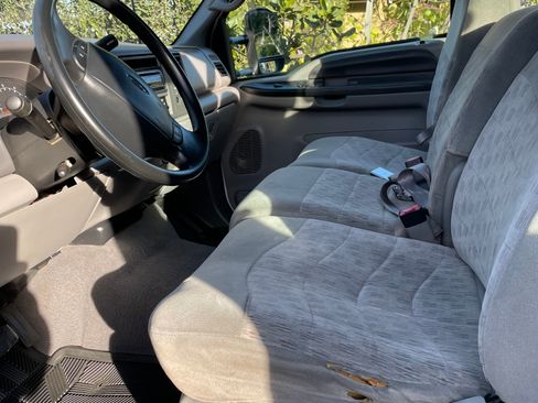 Used 1999 Ford F250 4x4 SuperCab Super Duty image 12