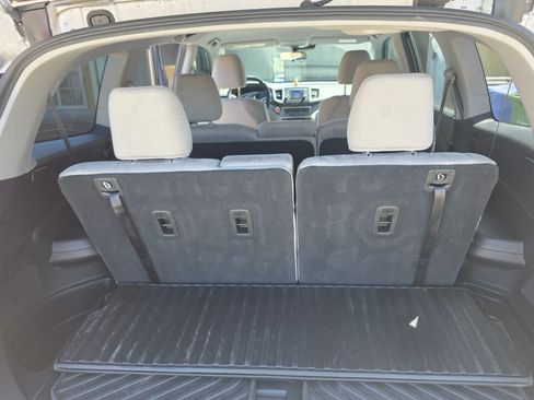 Used 2019 Honda Pilot LX image 16