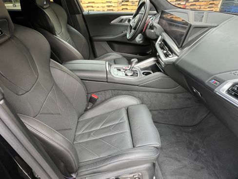 Used 2025 BMW XM Sport Utility 4D image 10