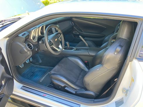 Used 2014 Chevrolet Camaro Z/28 image 11