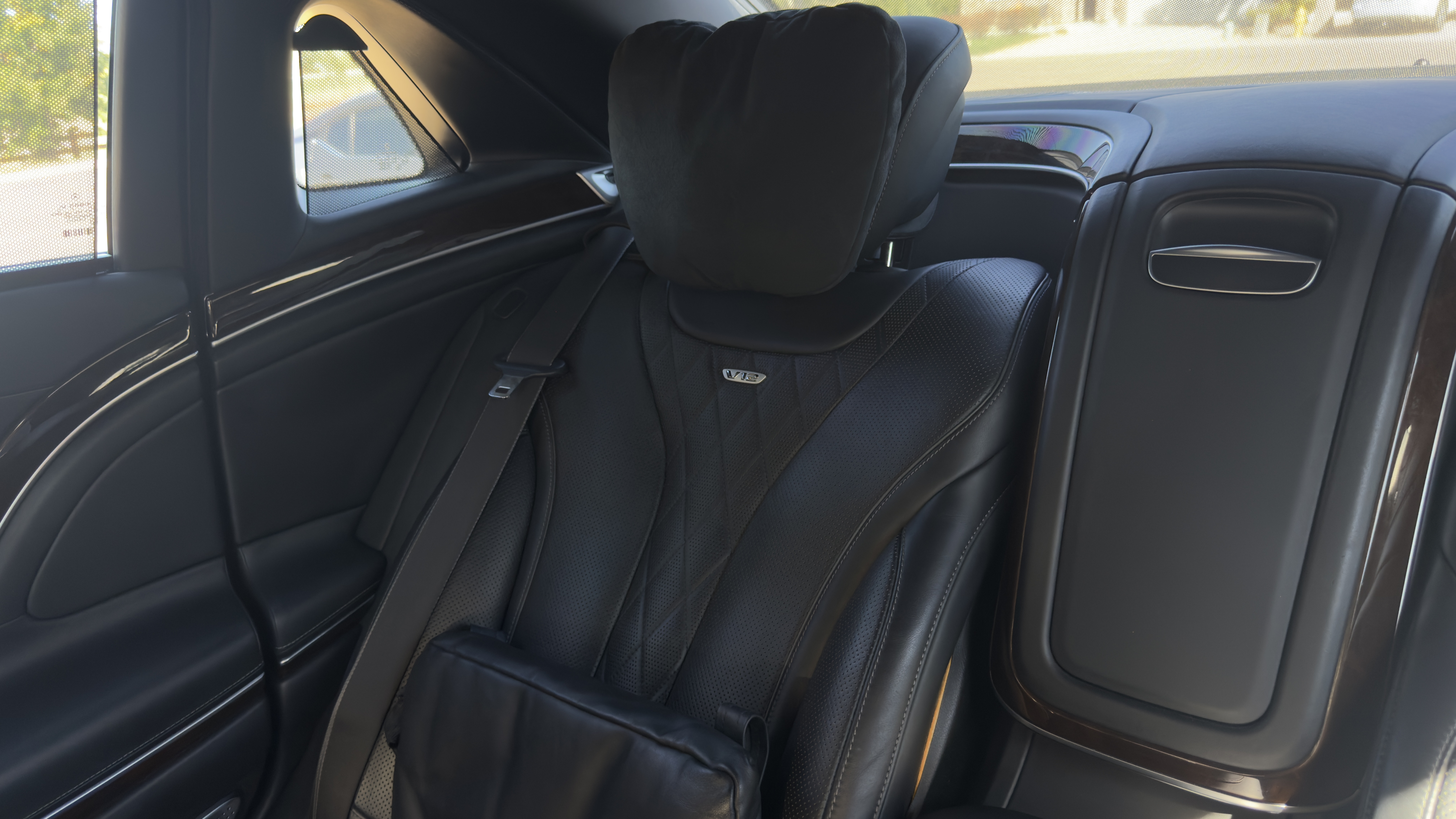Used 2016 Mercedes-Benz Maybach S 600 image 28