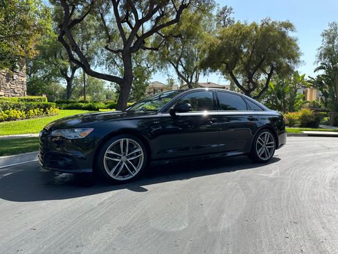 Used 2018 Audi S6 Premium Plus w/ Driver Assistance Package image 10