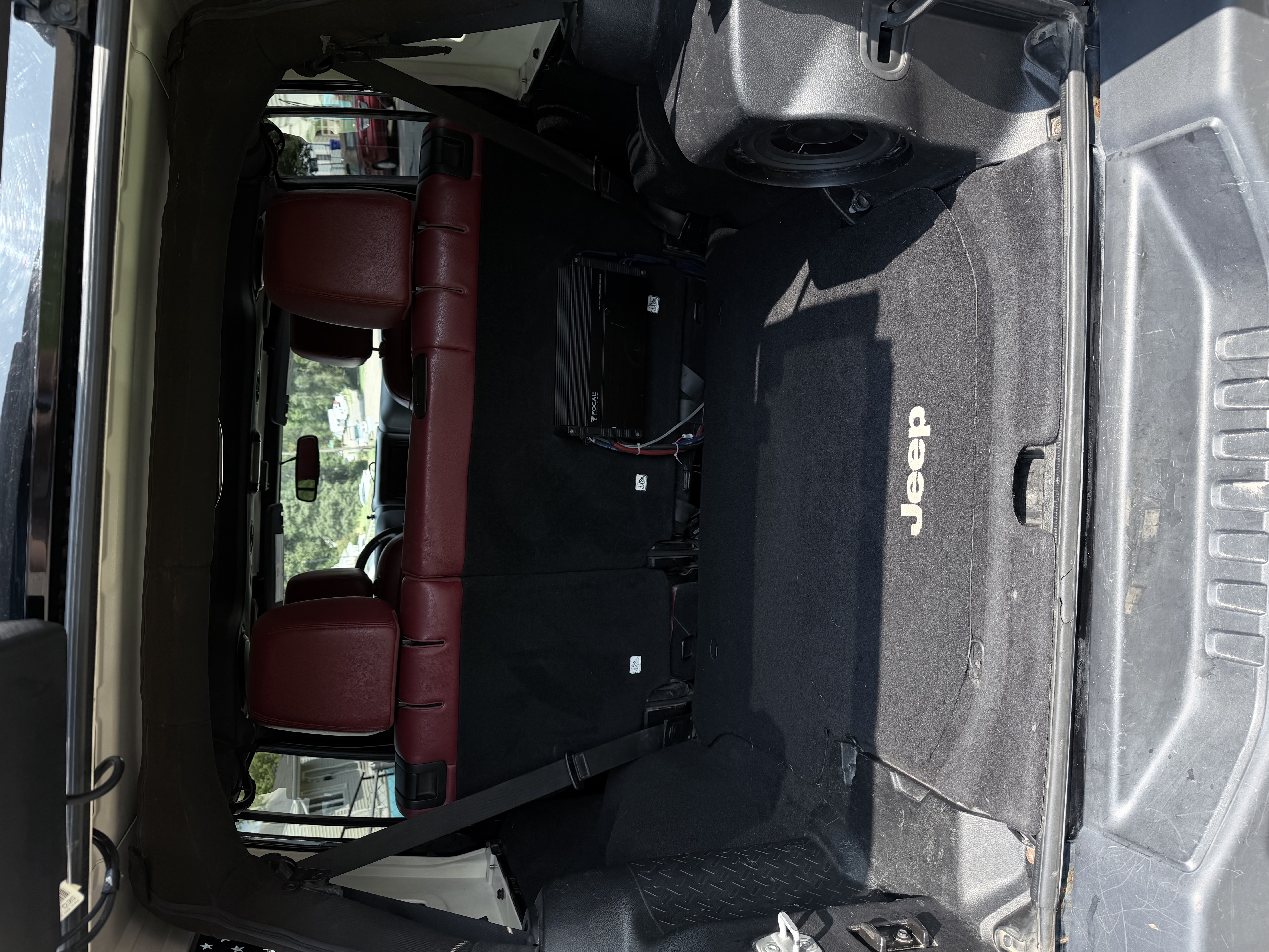 Used 2013 Jeep Wrangler Unlimited Rubicon AWD/4WD image 22