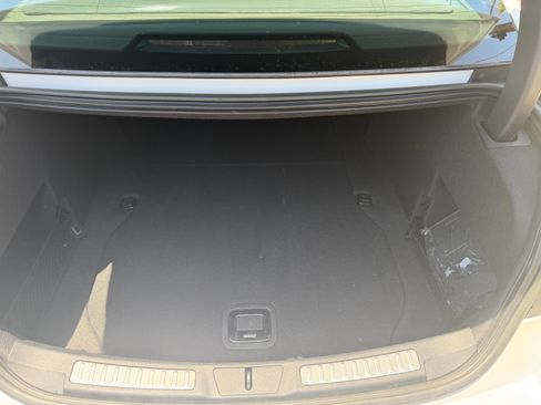 Used 2017 Lincoln Continental Select FWD image 16