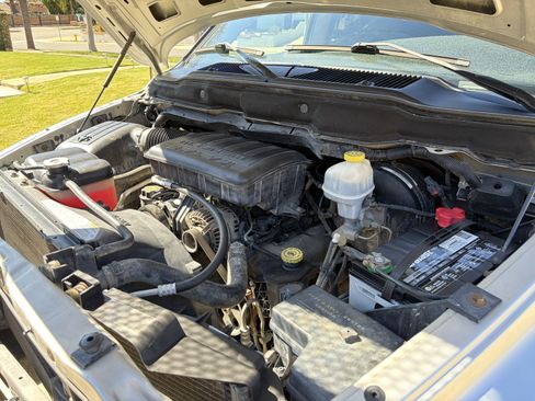 Used 2003 Dodge Ram 1500 Truck SLT image 23