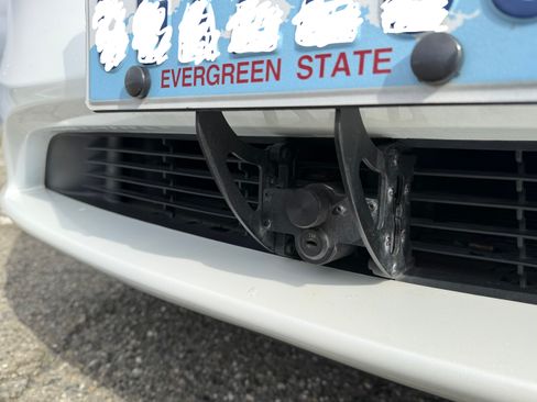 Used 2023 Tesla Model Y Performance image 28