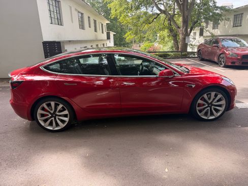 Used 2018 Tesla Model 3 Performance AWD/4WD image 9