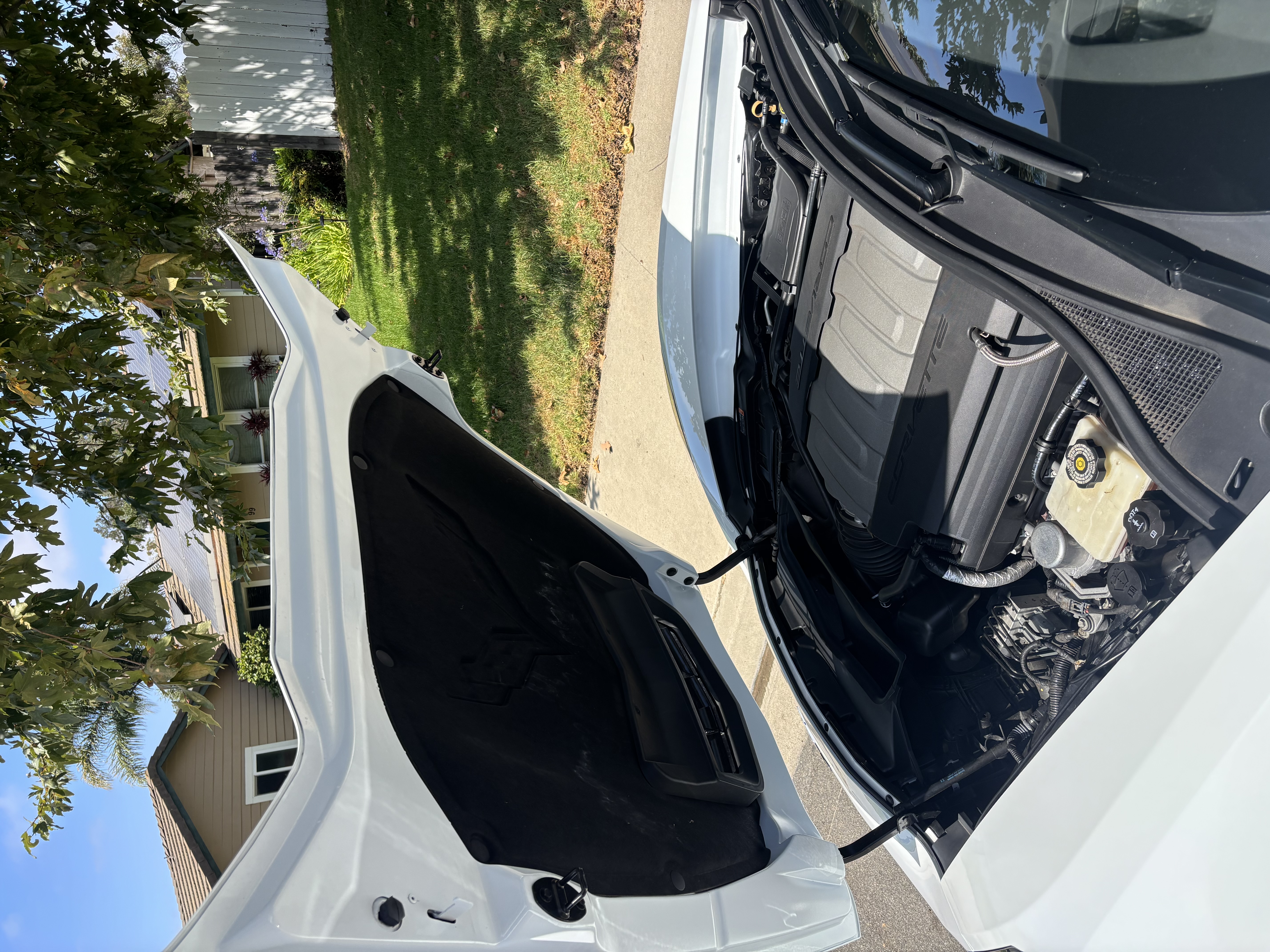 Used 2016 Chevrolet Corvette Stingray Convertible w/ 3LT Preferred Equipment Group RWD image 9