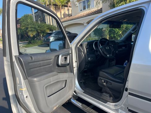 Used 2006 Honda Ridgeline RTL image 10
