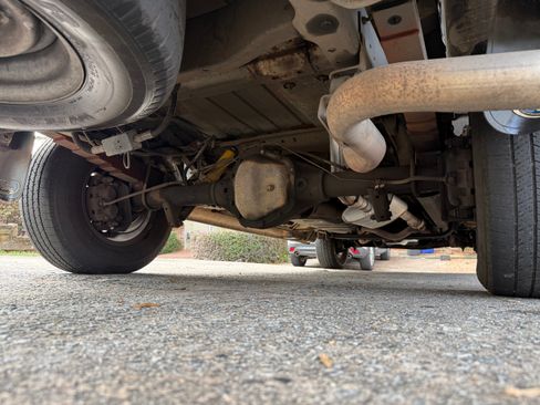 Used 2003 Ford E-350 and Econoline 350 XLT image 17