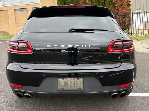 Used 2017 Porsche Macan S AWD/4WD image 8