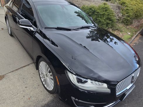 Used 2017 Lincoln MKZ Reserve w/ Technology Package image 6