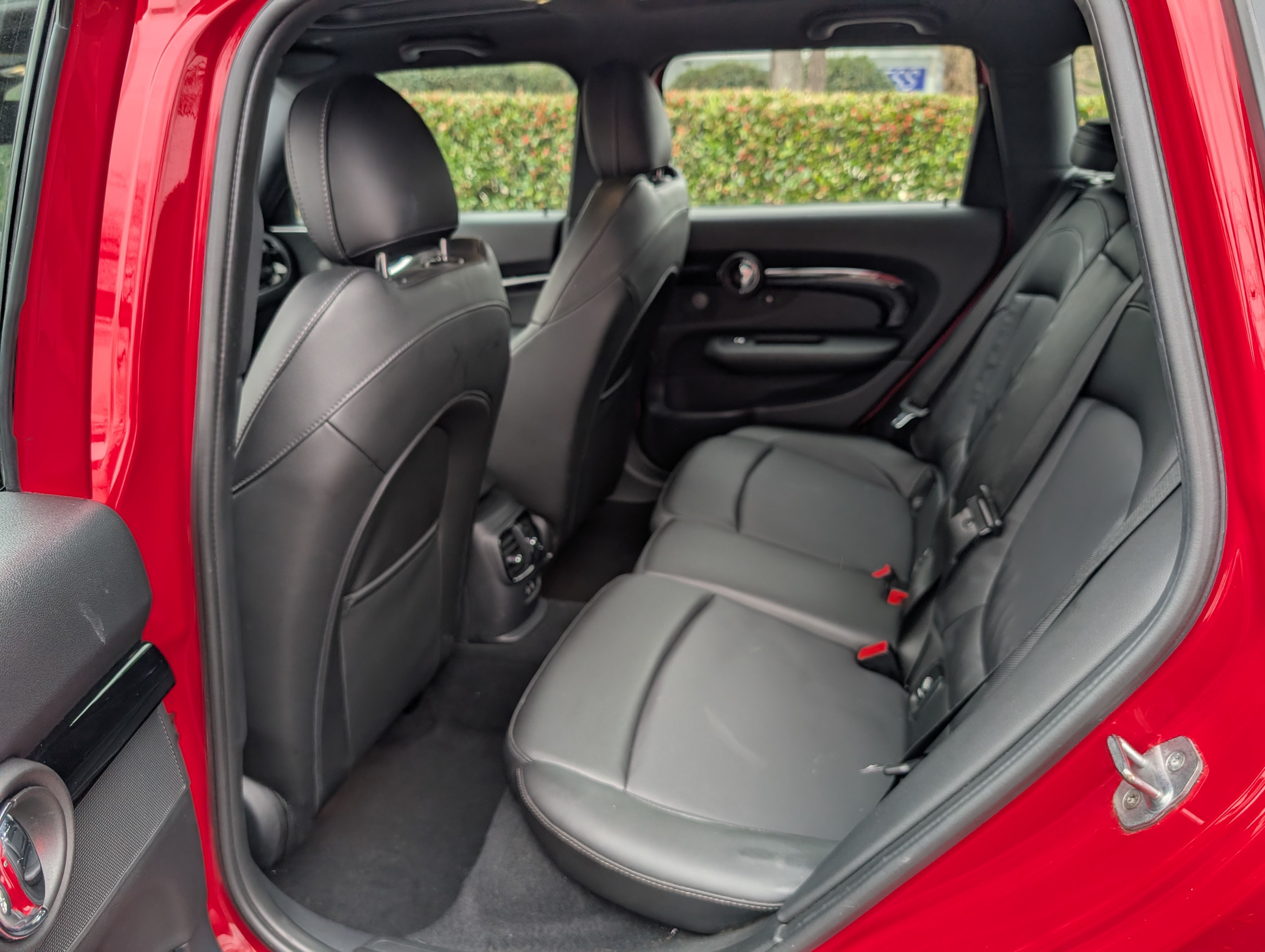Used 2019 MINI Cooper Clubman S w/ Storage Package AWD/4WD image 12