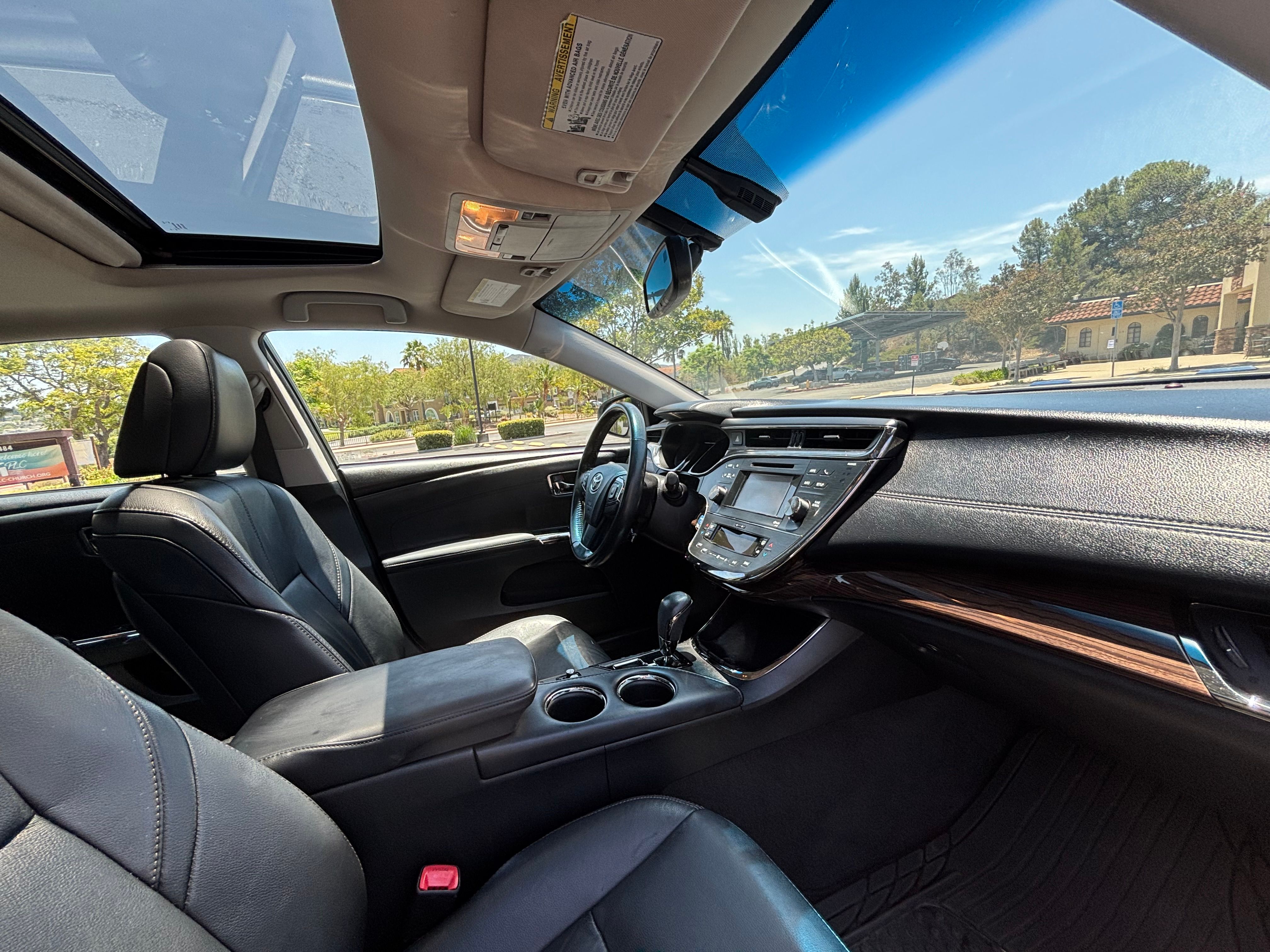 Used 2014 Toyota Avalon XLE Premium FWD image 16