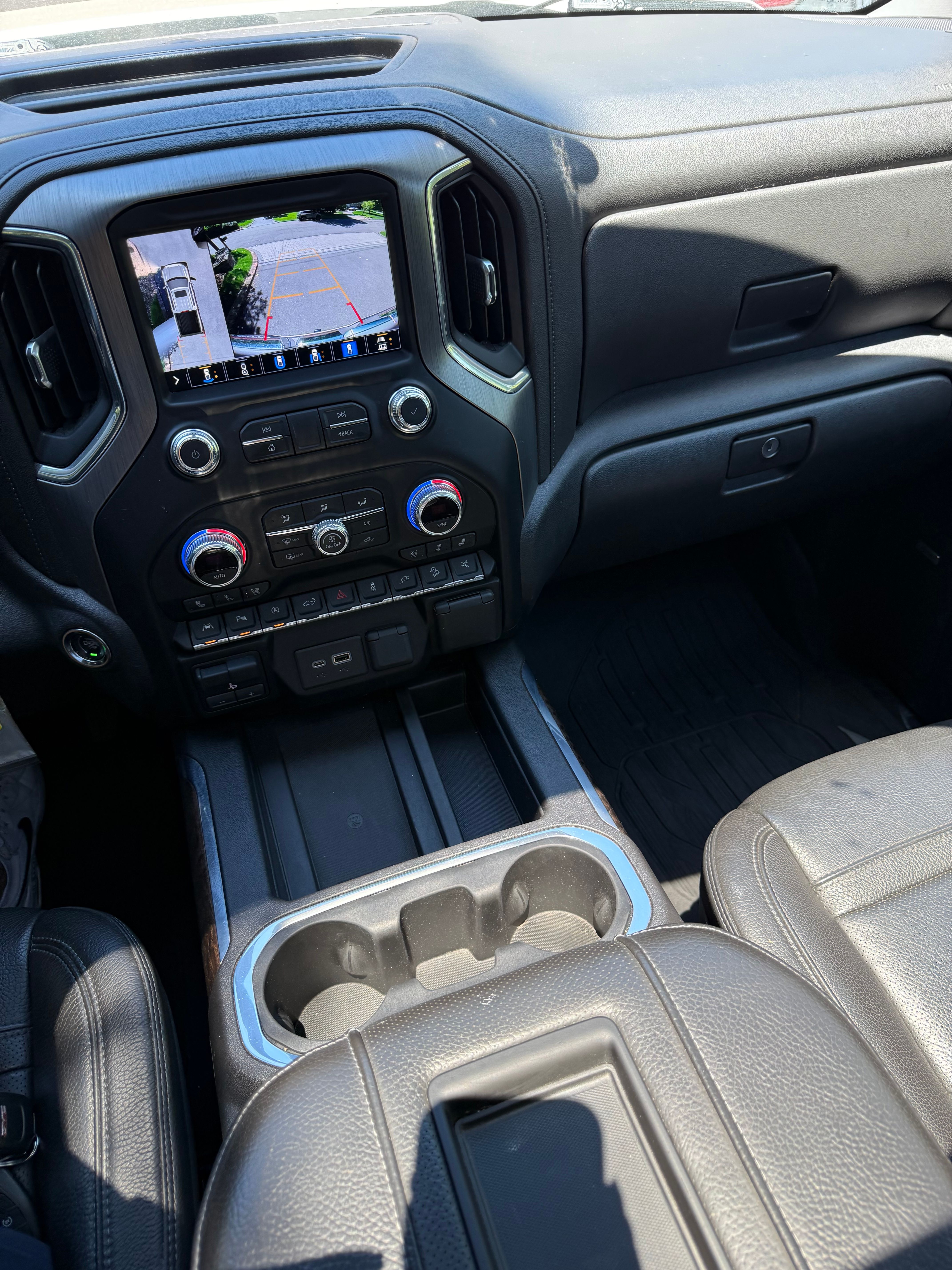 Used 2021 GMC Sierra 1500 Denali w/ Denali Ultimate Package AWD/4WD image 6