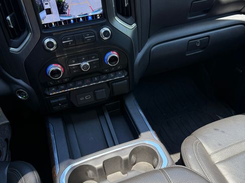Used 2021 GMC Sierra 1500 Denali w/ Denali Ultimate Package AWD/4WD image 6