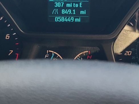 Used 2017 Ford Transit Connect XL image 16