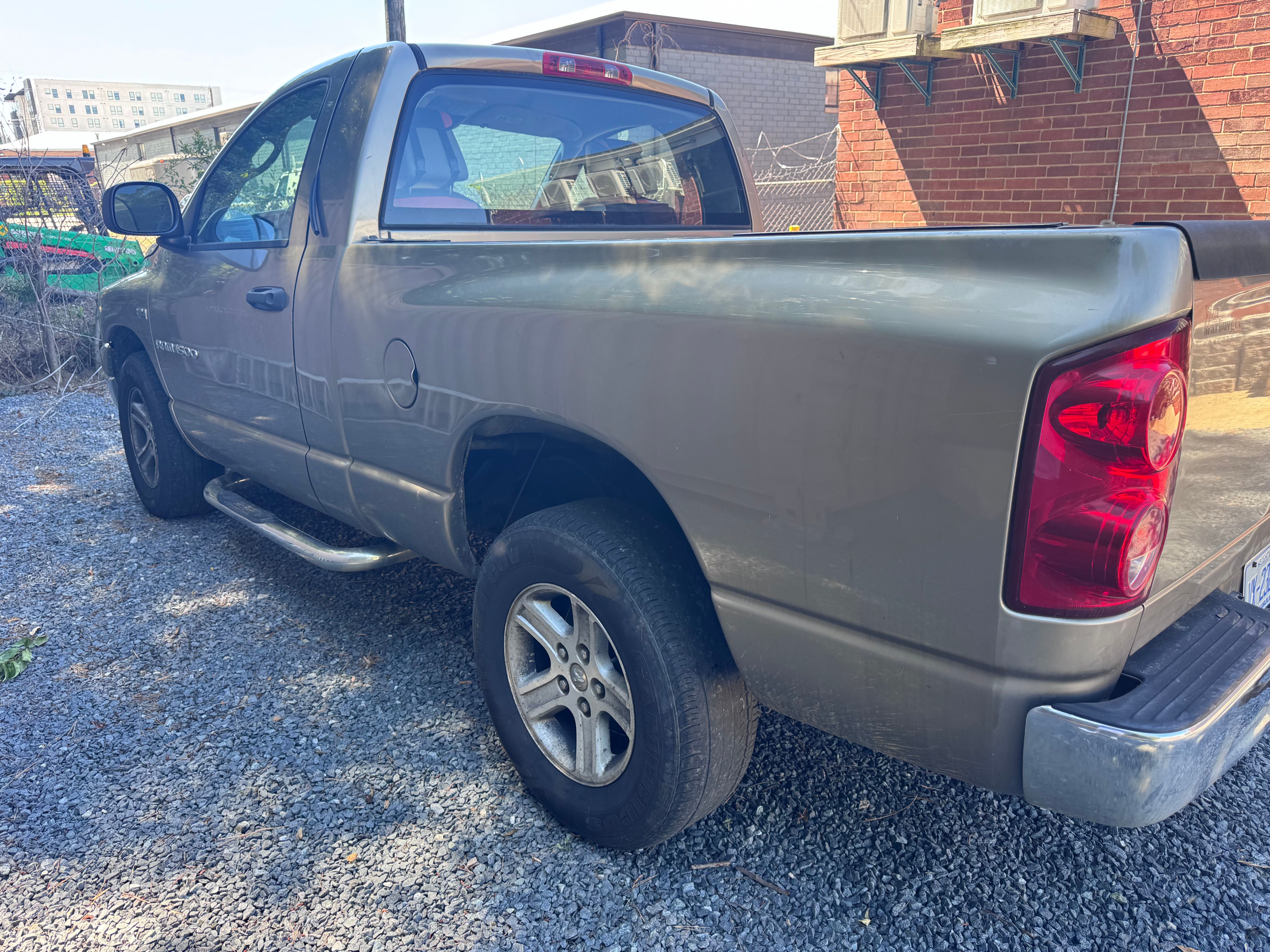 Used 2007 Dodge Ram 1500 Truck SLT w/ Trailer Tow Group RWD image 9