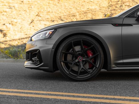 Used 2019 Audi RS 5 image 17