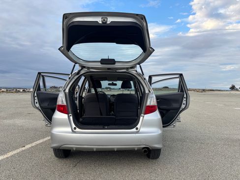 Used 2012 Honda Fit image 6