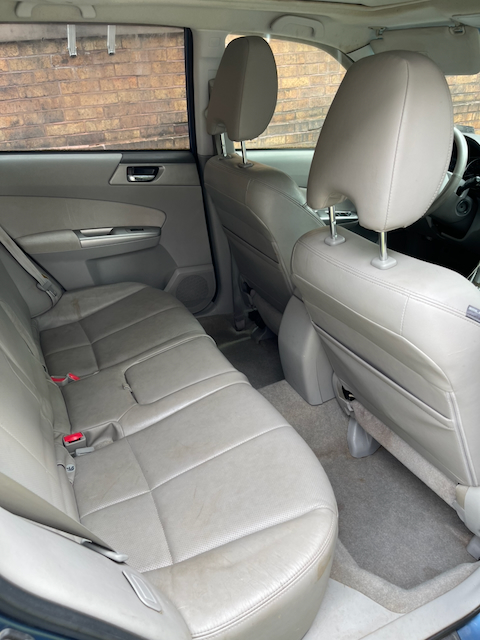 Used 2010 Subaru Forester 2.5X Limited AWD/4WD image 11