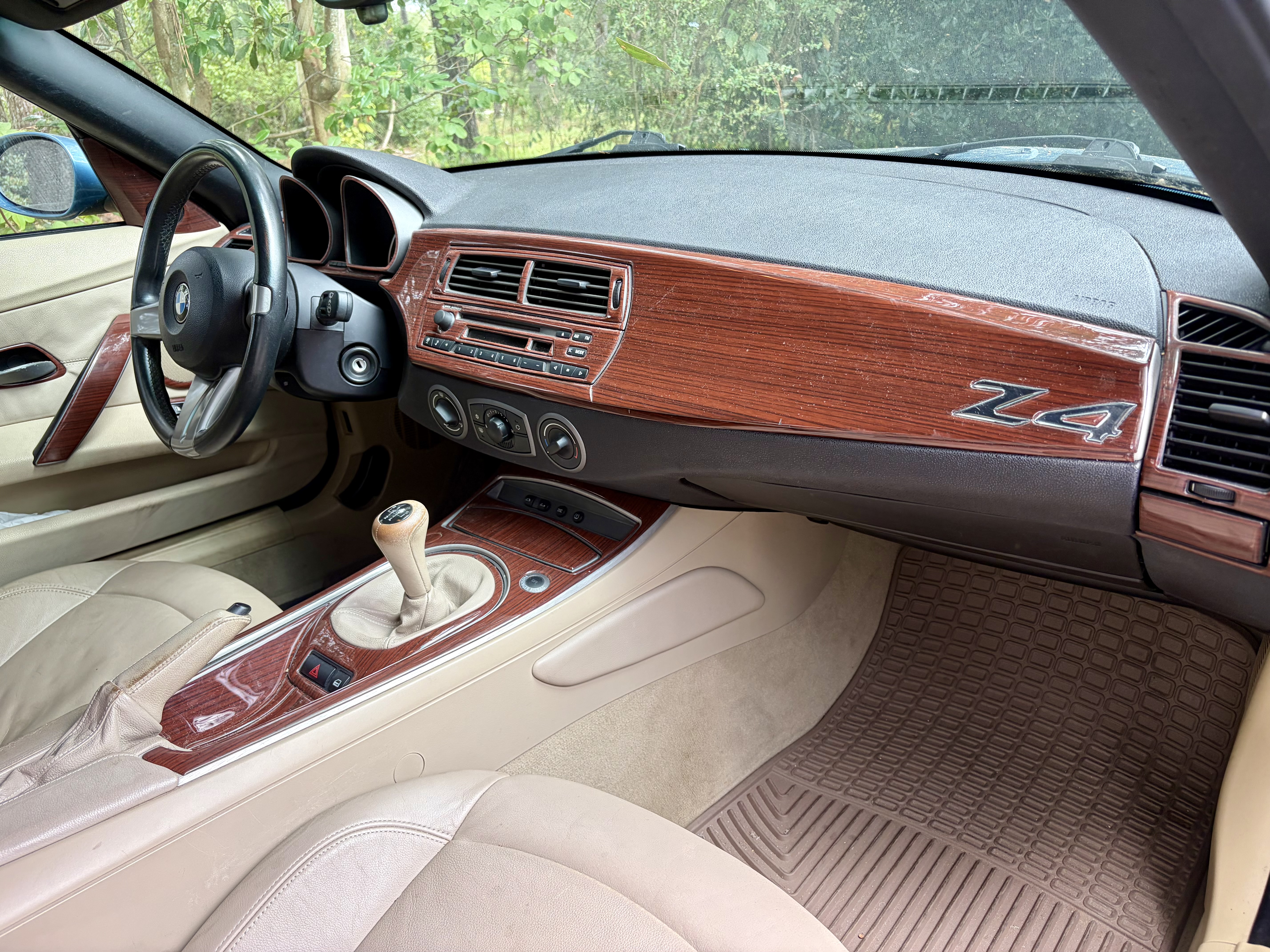 Used 2003 BMW Z4 2.5i RWD image 11