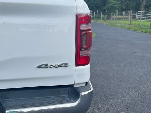 Used 2022 RAM 1500 Laramie AWD/4WD image 4