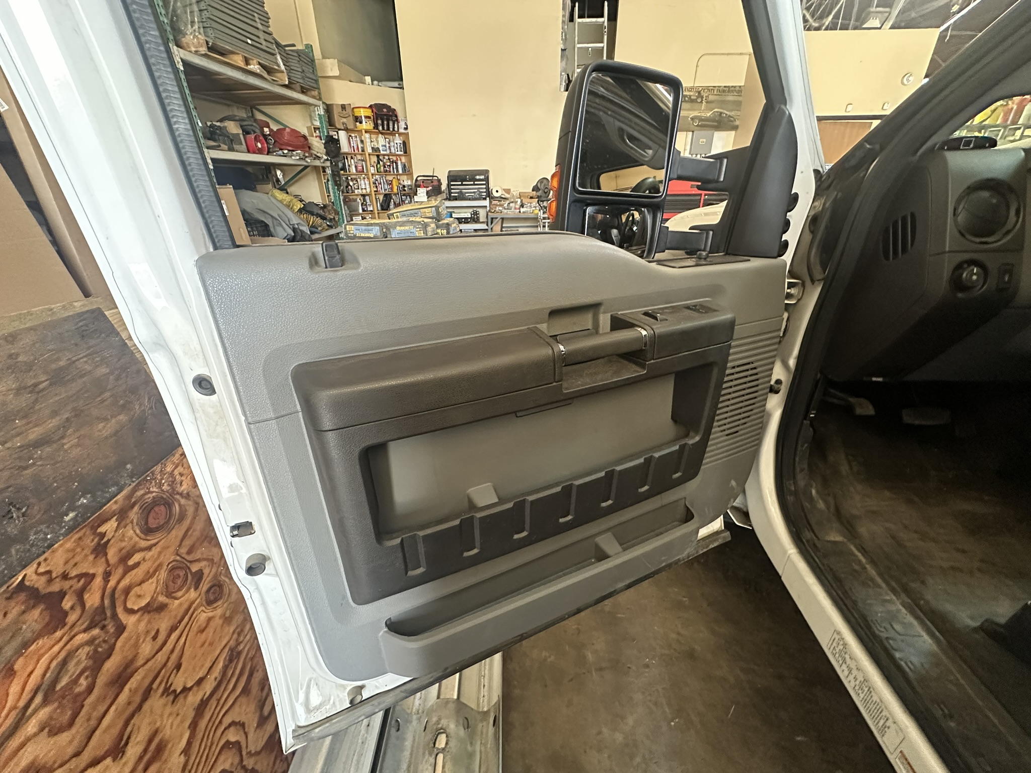 Used 2015 Ford F450 XL w/ Power Equipment Group RWD image 18