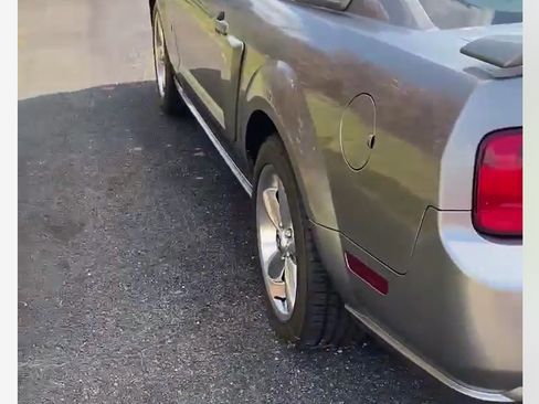 Used 2008 Ford Mustang GT image 2