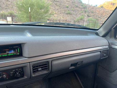 Used 1993 Ford F350 2WD Crew Cab image 28