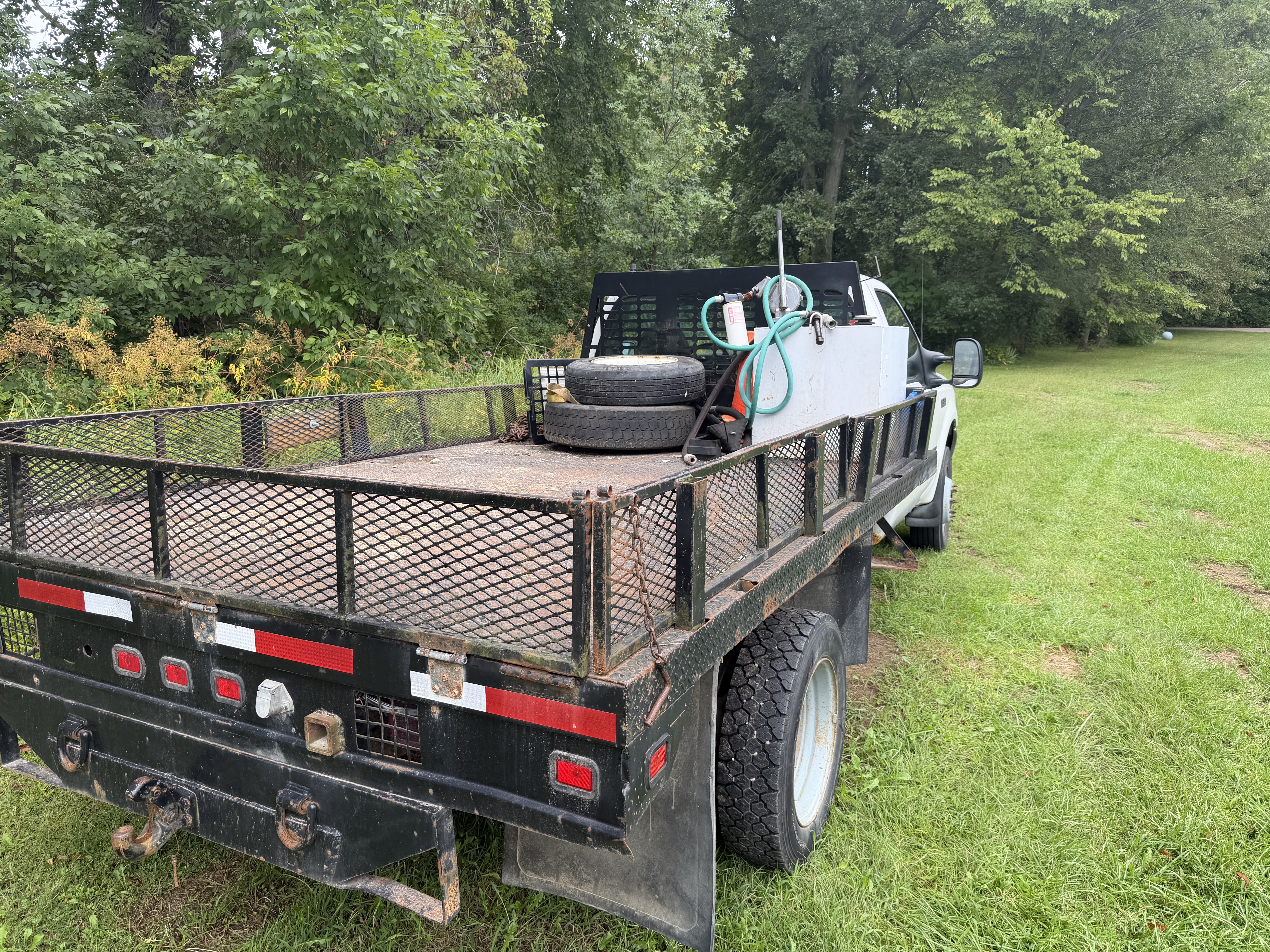 Used 2000 Ford F450 4x4 Regular Cab Super Duty image 5