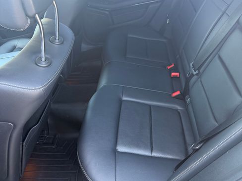 Used 2014 Mercedes-Benz E 350 Sedan image 14