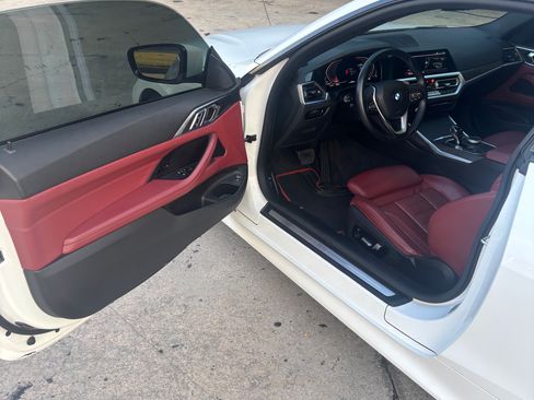 Used 2021 BMW 430i Coupe w/ Convenience Package image 12