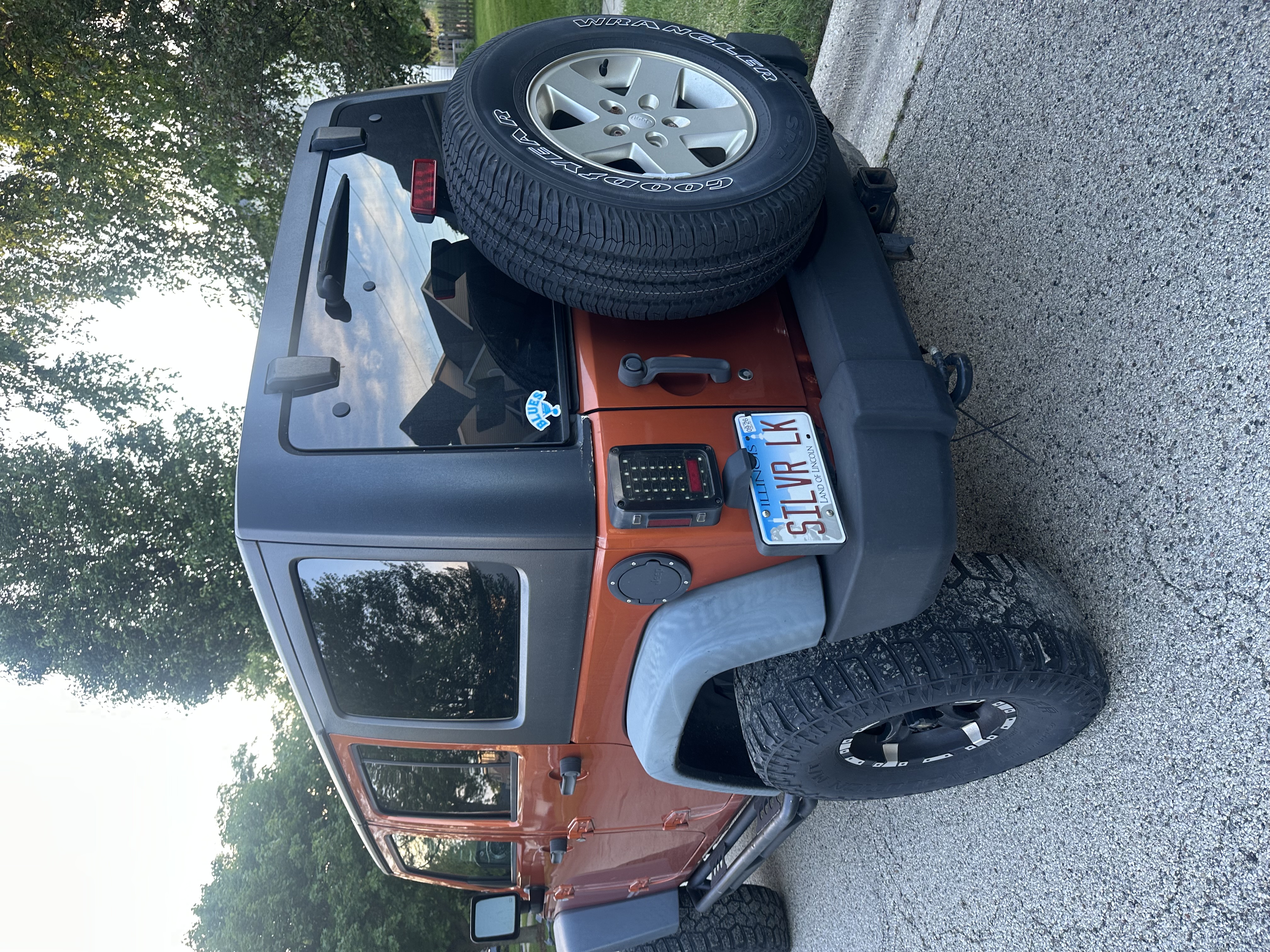 Used 2011 Jeep Wrangler Unlimited Sport AWD/4WD image 5