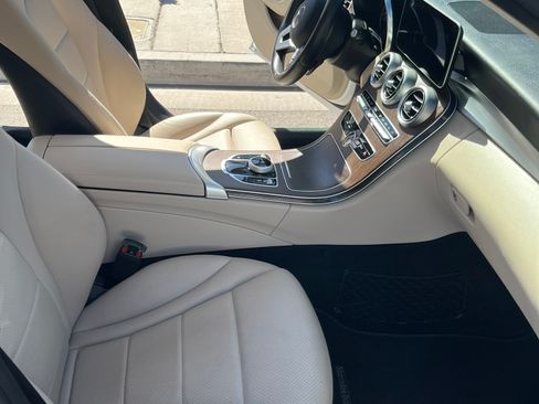 Used 2019 Mercedes-Benz C 300 C 300 Sedan 4D image 8