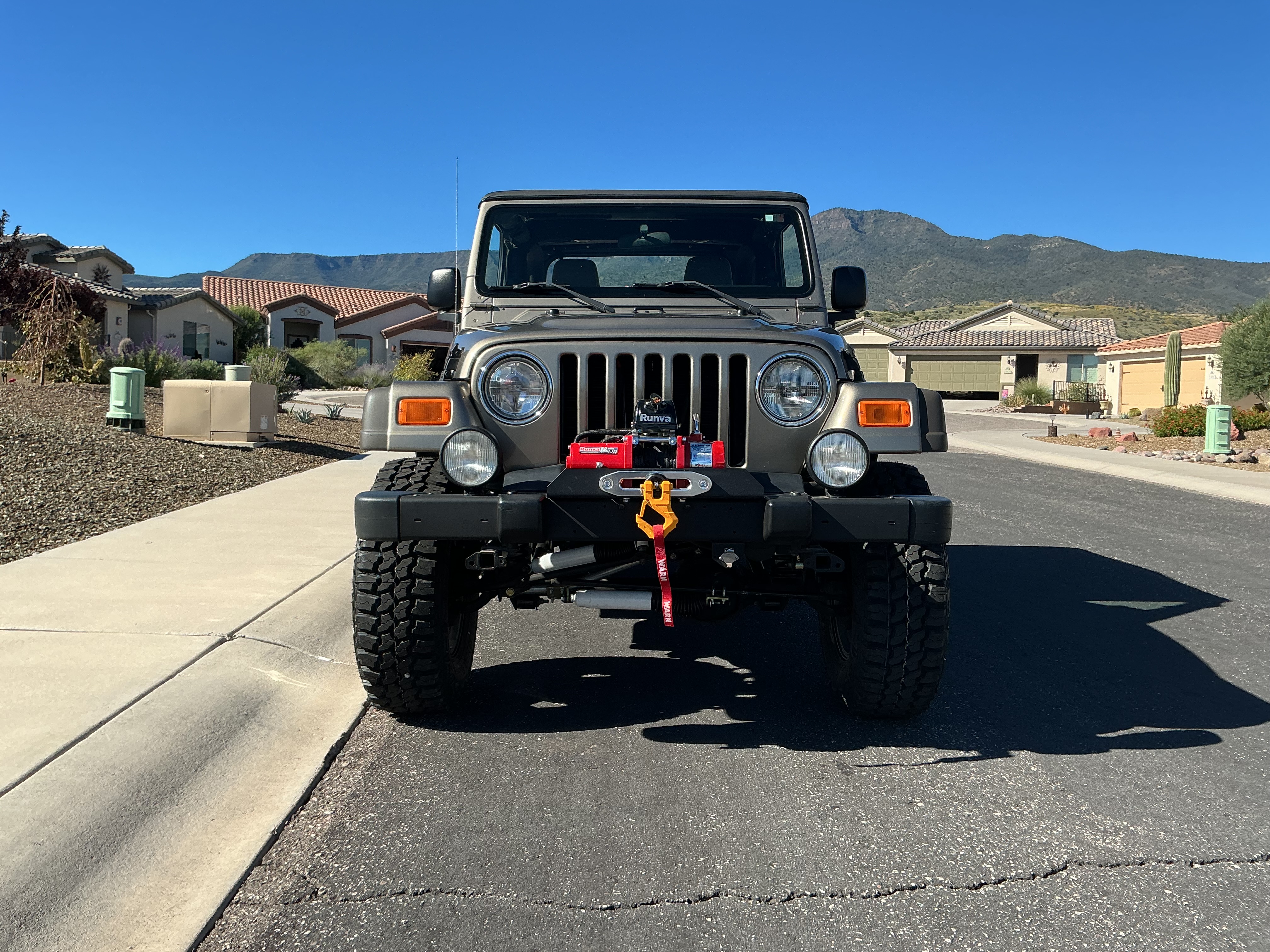 Used 2005 Jeep Wrangler X w/ Tire & Wheel Group (Ecco) AWD/4WD image 8