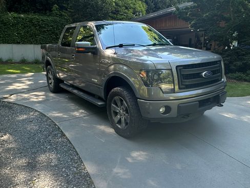 Used 2013 Ford F150 FX4 w/ Luxury Equipment Group AWD/4WD image 5