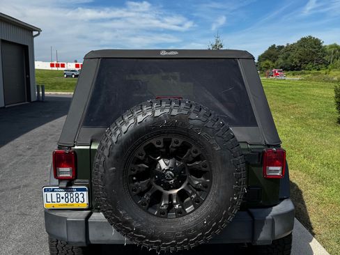 Used 2008 Jeep Wrangler Unlimited X image 6